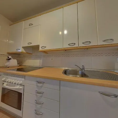 Cozy In Bellamar Ii Apartman